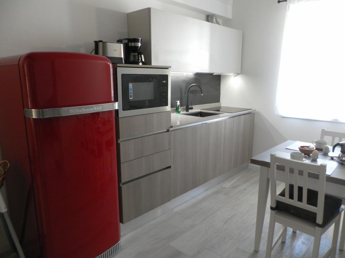 La Casa Di Virginia Appartement Arco Buitenkant foto