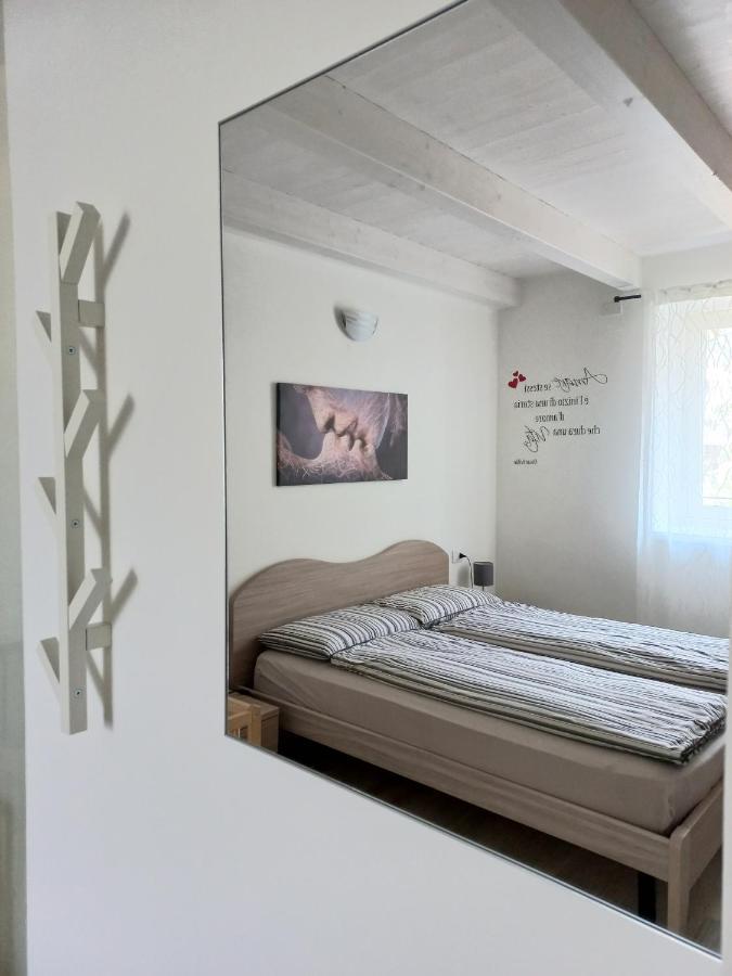 La Casa Di Virginia Appartement Arco Buitenkant foto